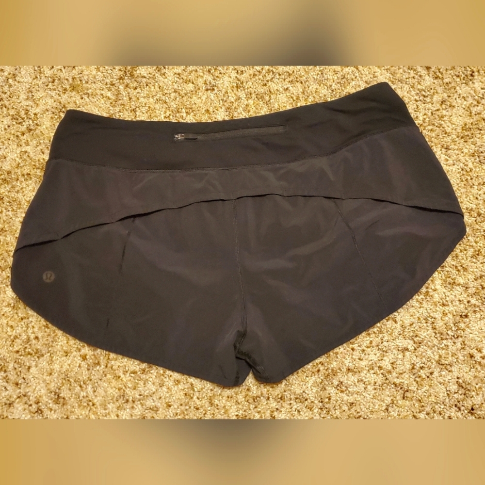 Lululemon Speed Up Shorts 2.5" Size 10 Black